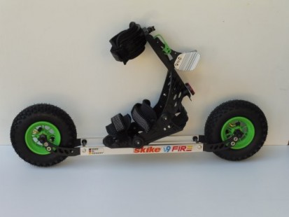 Skike V9 Fire 200 cross skate/www.gowithjo.nl